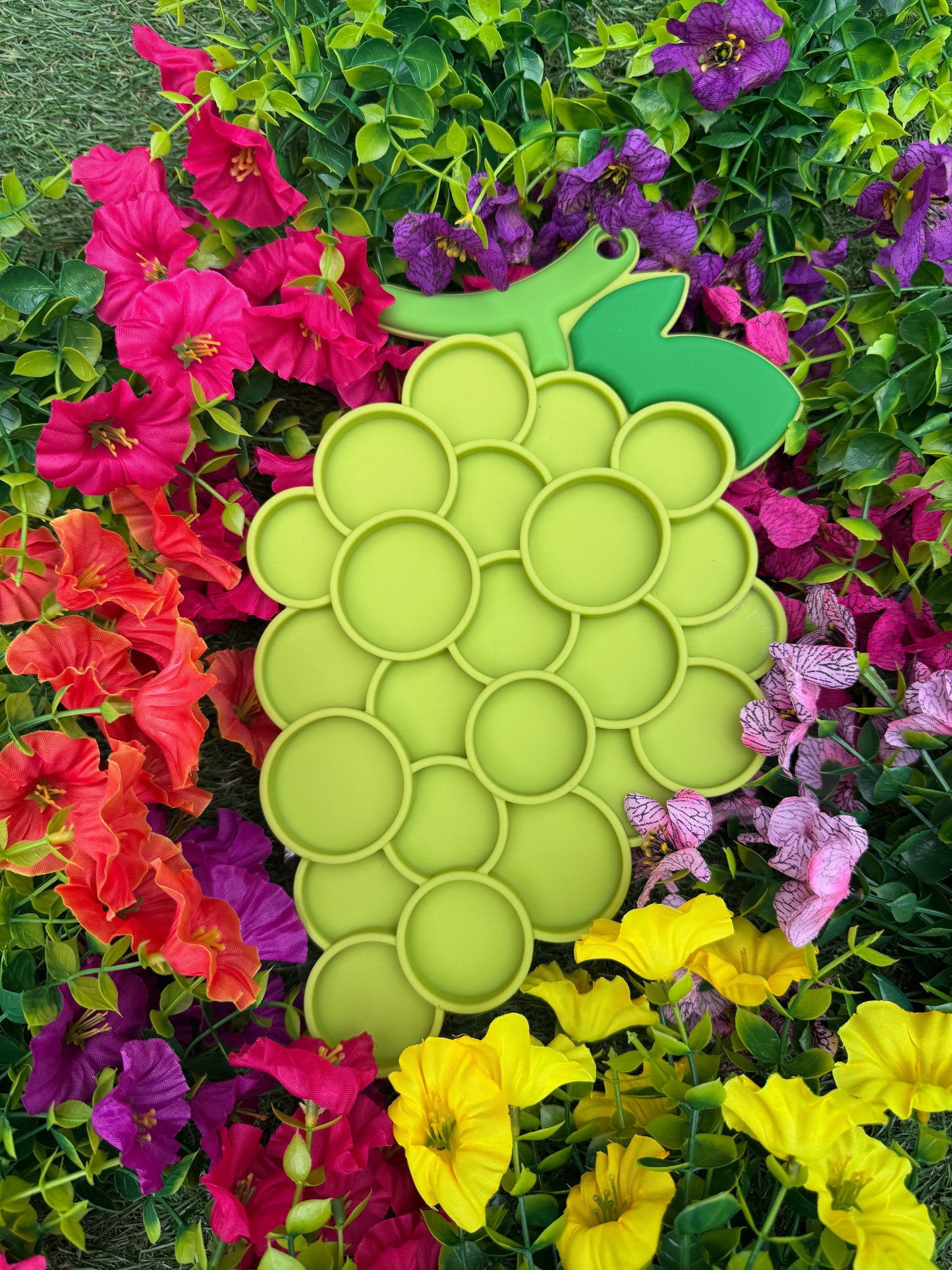 Grape Vine Lick Mat (Free Postage)