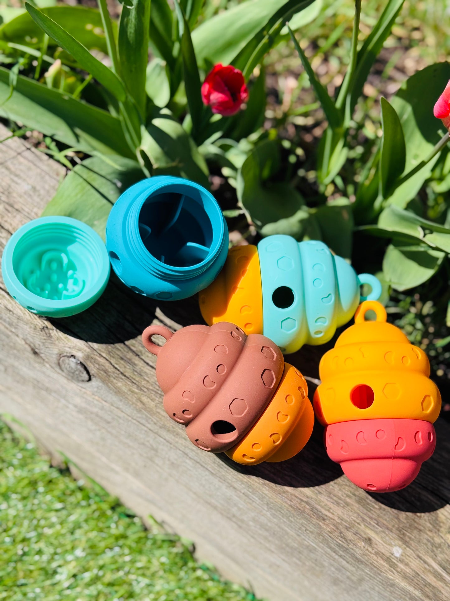 Honeycomb Treat Dispensing Puzzle (Free Postage)