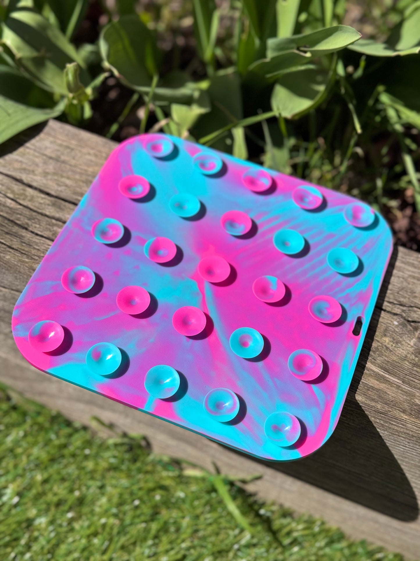Funky Flat Lick Mat (Free Postage)