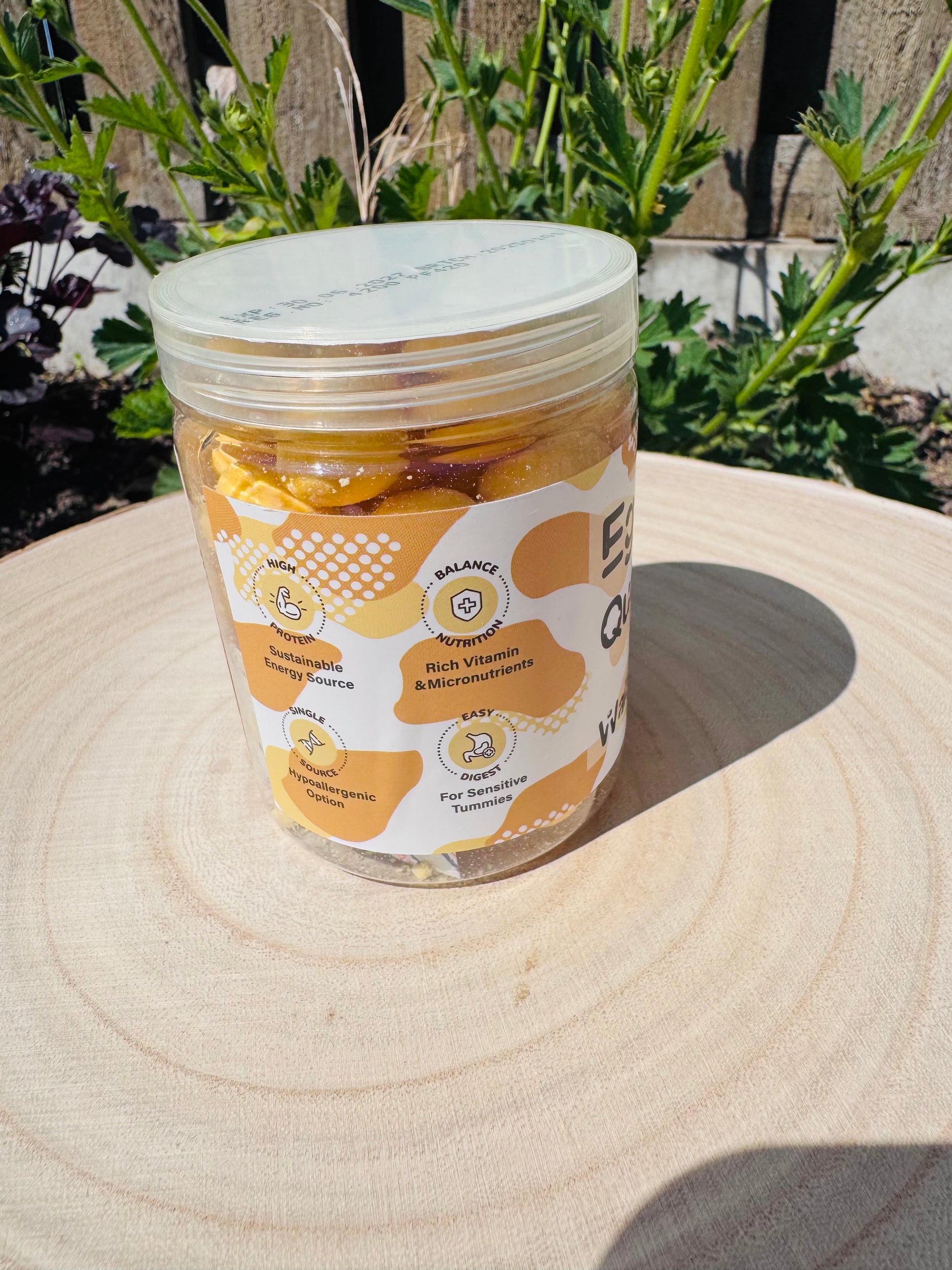 Arya Sit- Freeze Dried Quail Egg Yolk 10oz – The K9 Shop Arya Sit- Freeze Dried Quail Egg Yolk 10oz – The K9 Shop