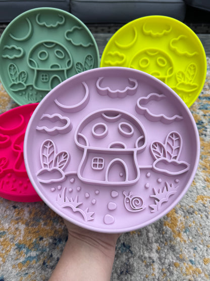 Mushroom Enrichment Feeder Bowl (With 4 Exclusive To Snuffles Colours)