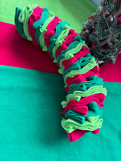 Festive 3 in 1 - Pocket Puzzle/ Wreath Tug/ Snuffle Ball Enrichment Sets  (Free Postage)