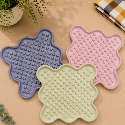 Ceramic Swirly Stars Slow Feeder Plate