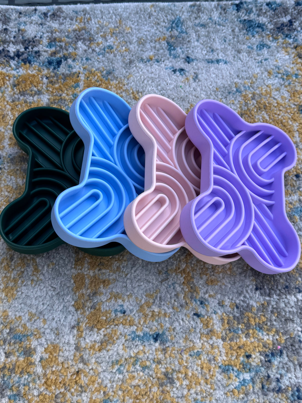 Bone Appétit Slow Feeder Bowl