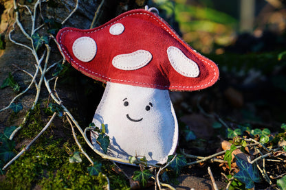 Marie Mushroom(Free Postage)