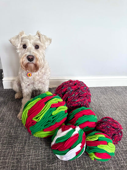Festive 3 in 1 - Pocket Puzzle/ Wreath Tug/ Snuffle Ball Enrichment Sets  (Free Postage)