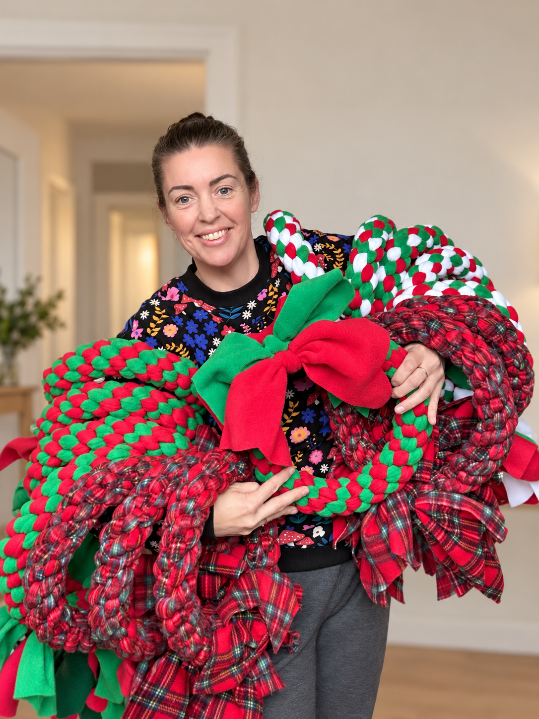 Festive Wreath Dog Tug 3 Sizes Available