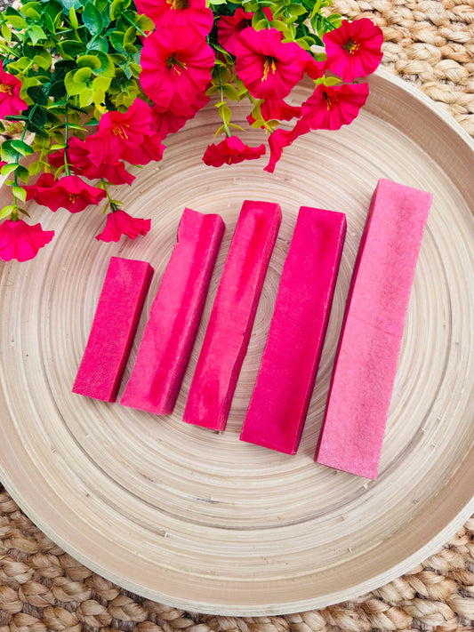 Strawberry Flavour Yak Bar, 5 Sizes Available (Free Postage)