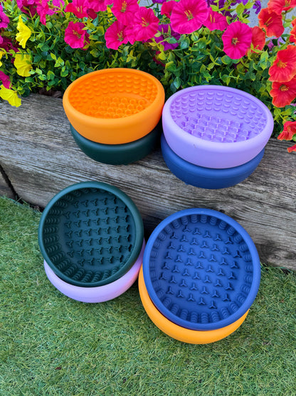 Tyre Trek Enrichment Bowl Feeder, 2 Sizes Available (Free Postage)