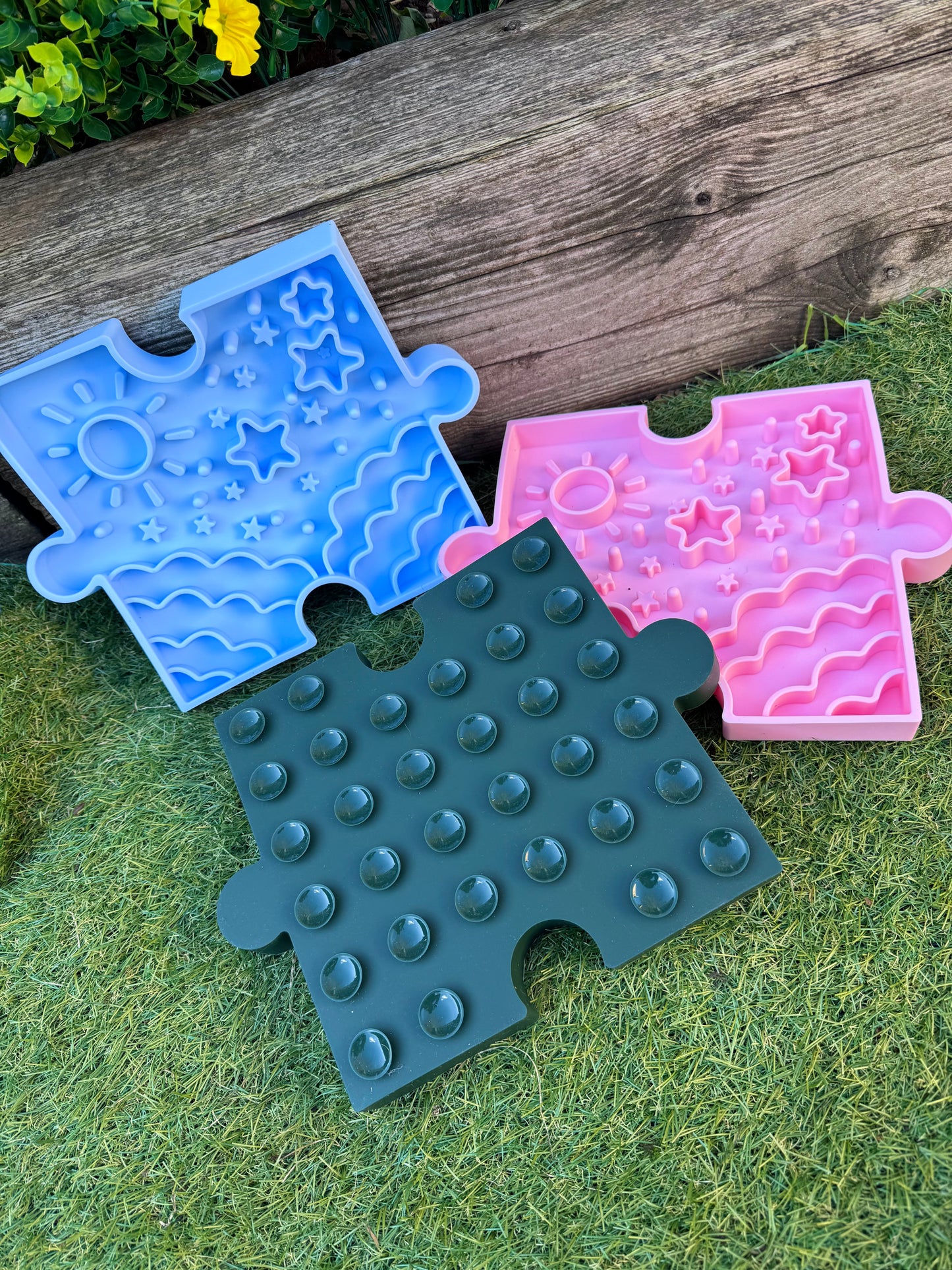 Jigsaw Pawzzle Lick Mat (Free Postage)