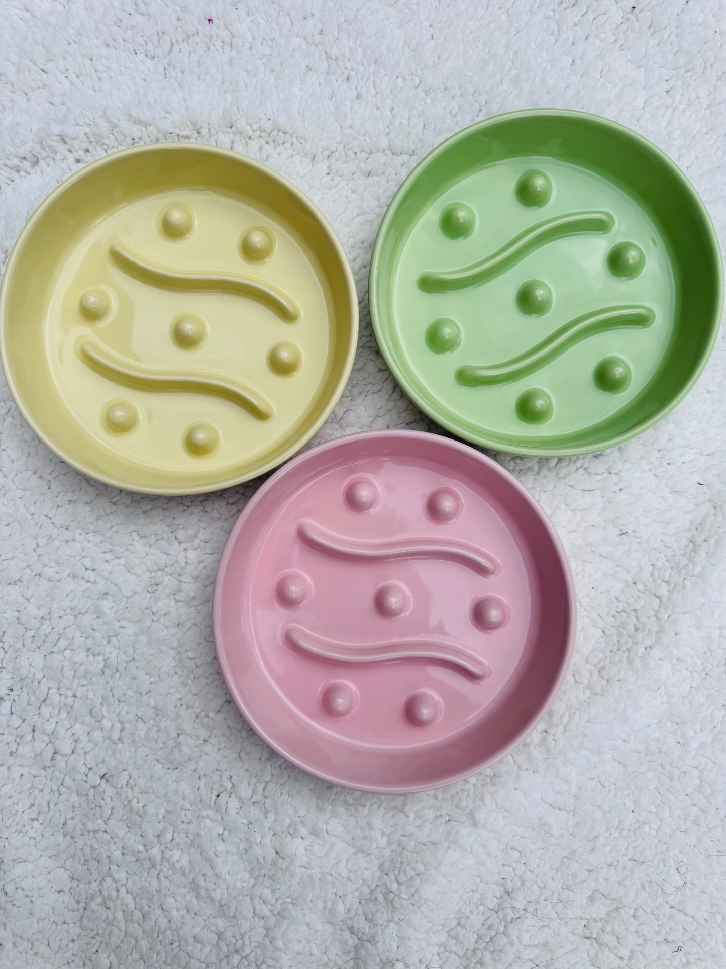 Ceramic Spotted Fancie Slow Feeder Bowl