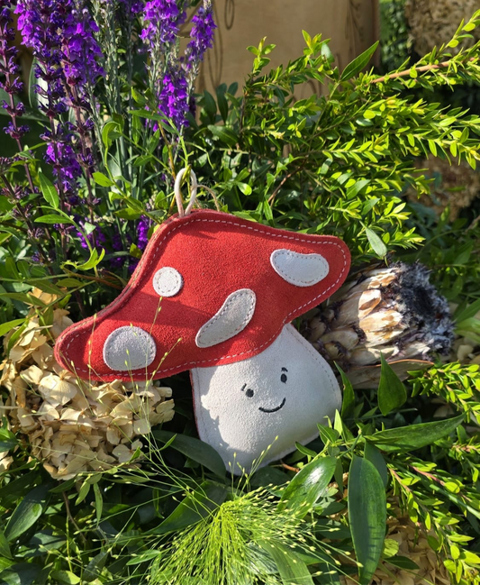 Marie Mushroom(Free Postage)