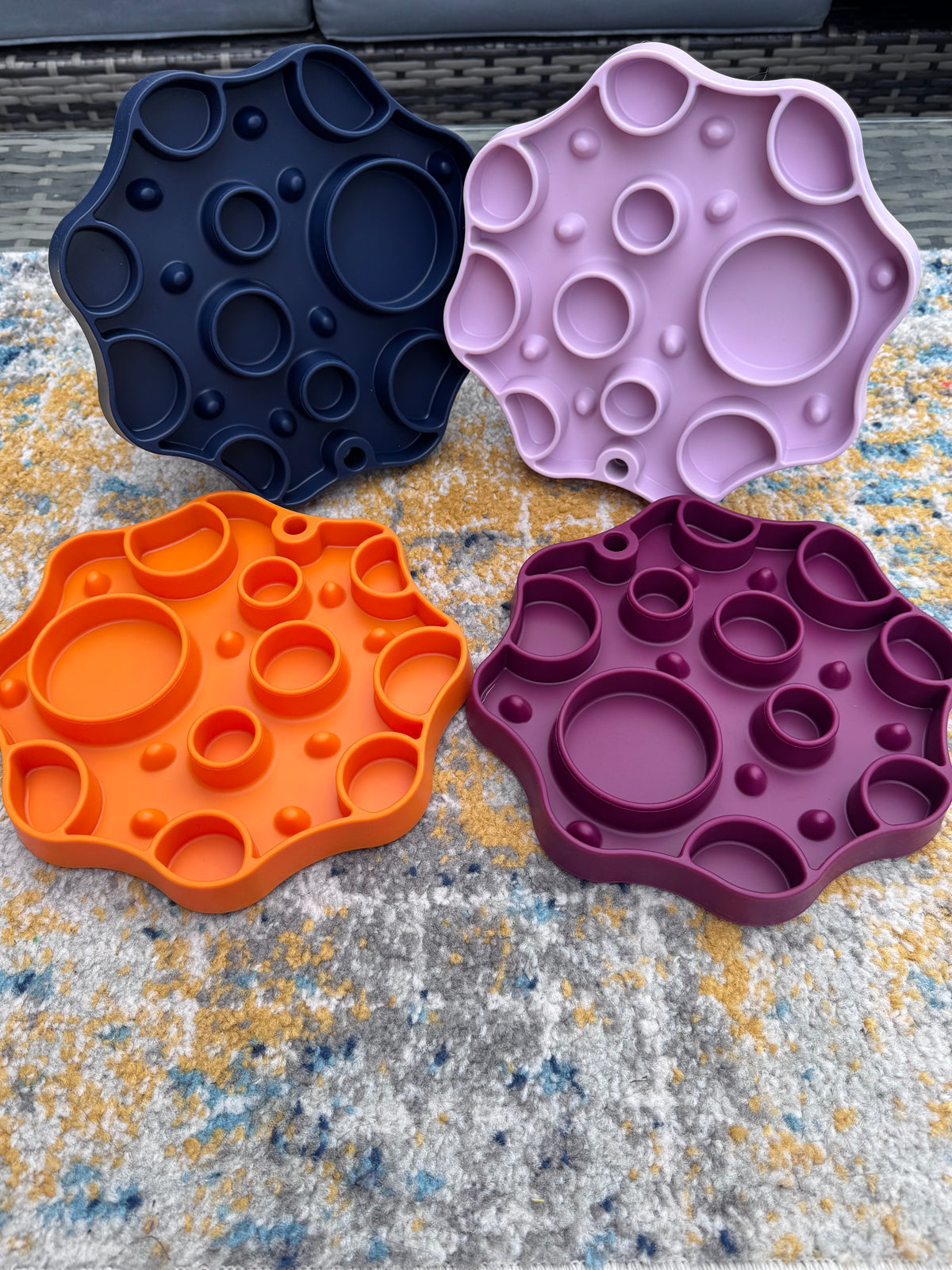 Crater Bowl With Lick Mat Base (2 in 1)