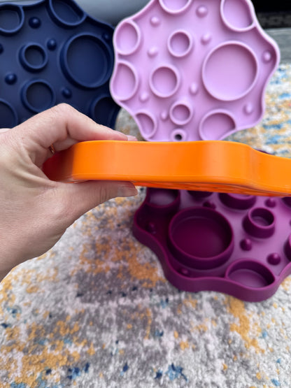 Crater Bowl With Lick Mat Base (2 in 1)