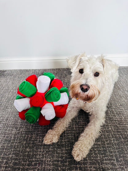 Christmas Snuffle Cage Ball (Free Postage)